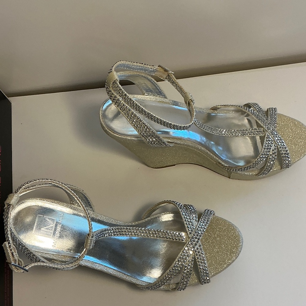 Silver Rhinestone Platform T-Strap Evening Sandals - Picture 9 of 11
